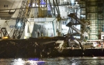 Teretnjak udario u kontrolni toranj u Đenovi | Foto: AP
