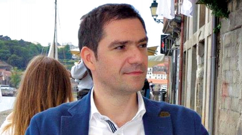 Trivunac je u  Cvetkovićevoj  vladi obavljao pet funkcija, a sad je u dva UO, gde prima 210.000 dinara