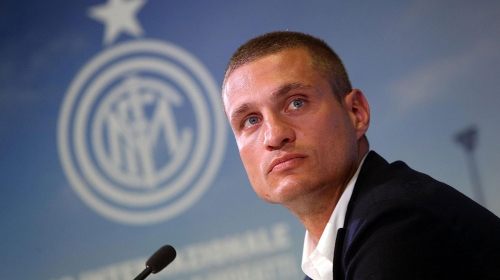 Pogled koji obećava  titule: Nemanja Vidić