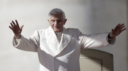 Benedikt XVI