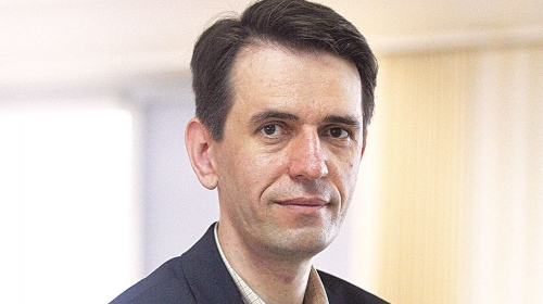 Zovem se Radulović. Saša Radulović.
