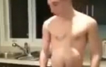 Samo se prevrnuo