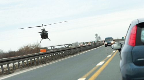 Dojava iz vazduha: Vozila policije sve vreme prati helikopter