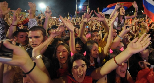 Publika je bila oduševljena kako zvuče Lukasove pesme uz trubu