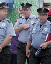 Policija policajci