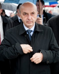 Isa Mustafa