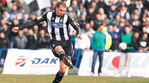 Nemanja Kojić