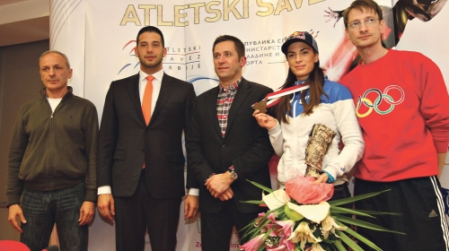 Cveće za  našu šampionku