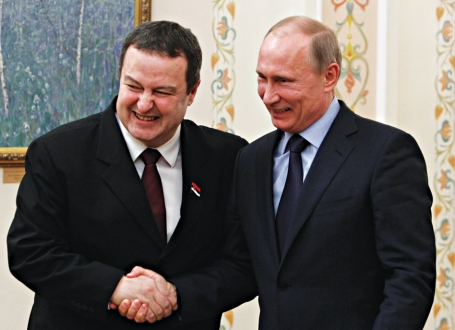 Zahvalnost na  podršci u vezi s Kosovom:  Dačić i Putin