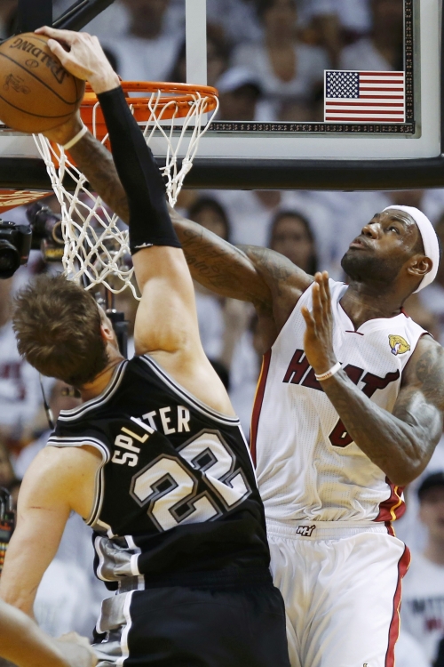 Lebron Džejms