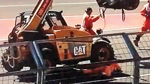 Redar pao pod točak vozila sa dizalicom dok je  pomagao da se iznese bolid Estebana Gutijereza