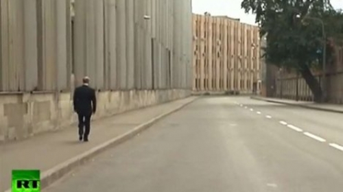 Putin šeta Sankt Peterburgom
