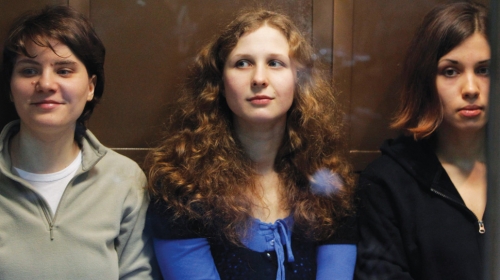Katarina, Nadežda i Marija: „Pusi rajot“