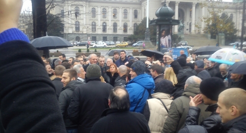 Vojislav Šešelj i radikali pred Predsedništvom Srbije/ Foto: Damira Ramadani | Foto: 