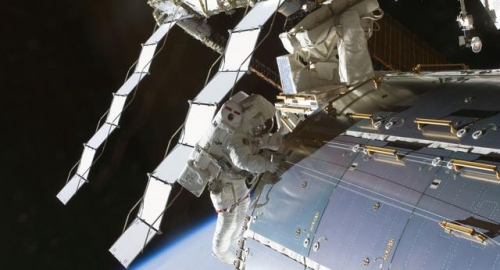 Astronauti popravljaju kvar