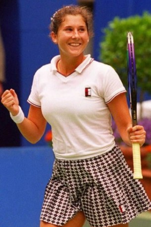 Monika Seleš