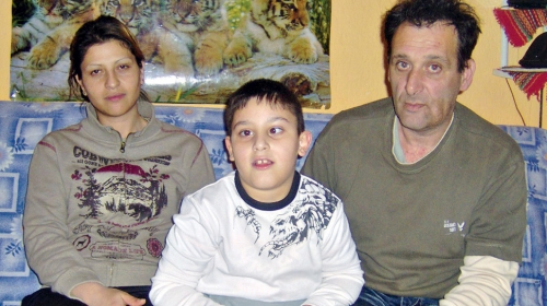 Dušan Ibrahimović sa mamom i tatom