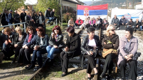 Radnici FAP-a su krajem oktobra  blokirali prugu i tražili isplatu  četiri i po zaostale plate