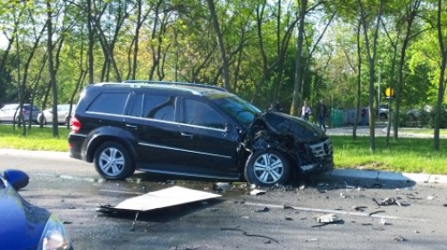Mercedes predsednika Srbije