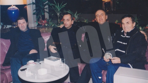 Sleva nadesno:  Dragan Garić (ubijen),  Milenko Mandić (ubijen), Željko Ražnatović (ubijen)  i Ljubomir Mihajlović  (izbegao ubi