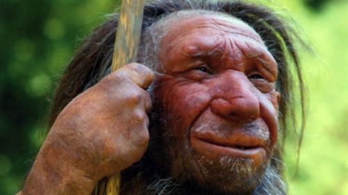 Razmišlja o nuklearnoj fisiji: Neandertalac