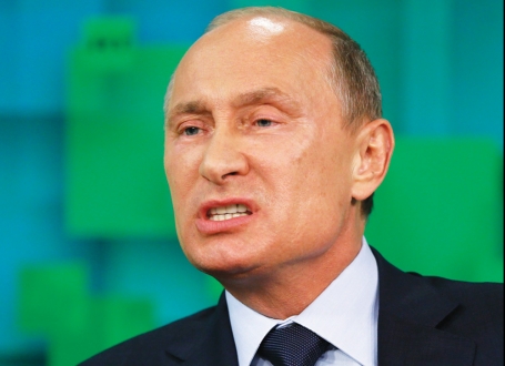 On vodi  glavnu reč:  Vladimir  Putin