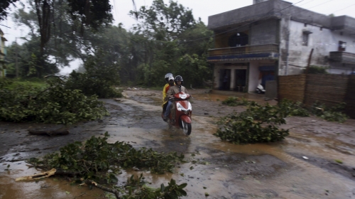 Ciklon Farilin u Indiji / Foto: AP