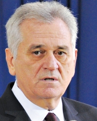 Ruse hvali, na Nemce se ugleda: Tomislav Nikolić