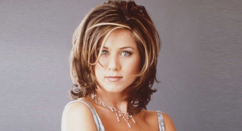 Dženifer Aniston sa slavnom frizurom