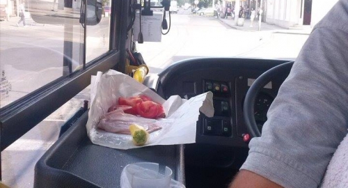 Neverovatni prizori iz GSP-a / Foto:  Uživo iz beogradskih tramvaja i buseva | Foto: 