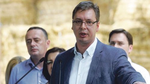 Ne veruje da je  državni vrh uzeo  pare: Vučić
