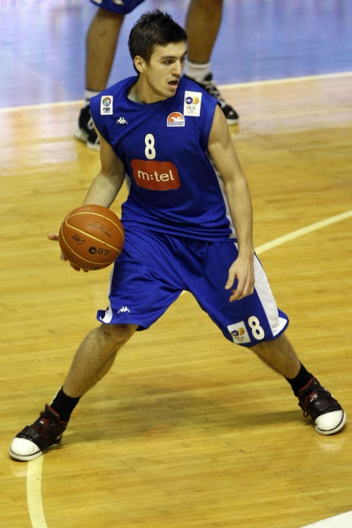Nemanja Gordić