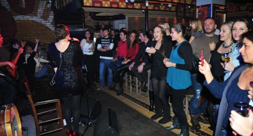 Nina Badrić u restoanu "Frida" / Foto: Goran Srdanov | Foto: 