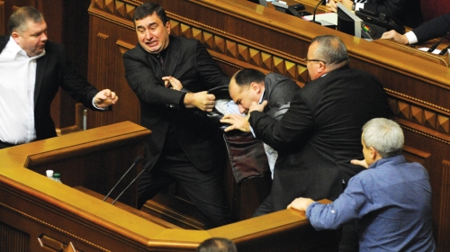 Skidaj sako, hoću i ja „armani“!