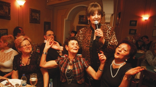 Drugarice  bacila u trans:  Lukićeva