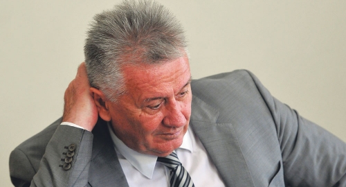 Lekari sumnjaju na upalu pluća Velimir Ilić
