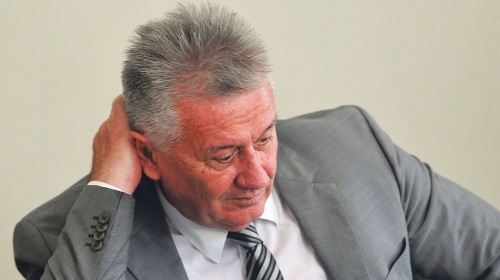 Lekari sumnjaju na upalu pluća Velimir Ilić
