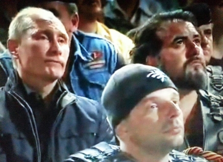 Putin i motorciklisti