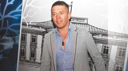 Danijel nije stidljiv,  a ako Jovana bude htela, nije isključeno  da vidimo seks pred kamerama Ćemo