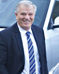 Večiti  optimista:  Tomislav  Karadžić