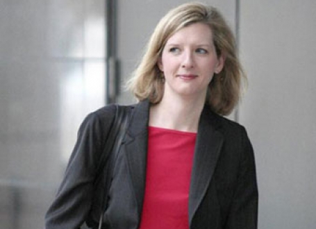Avril Danica Hejns