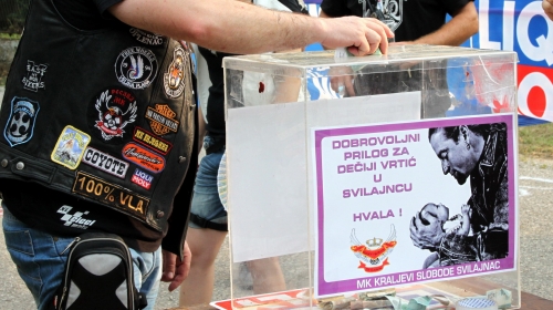 Bajkeri donirali novac za vrtić