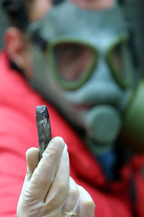 Šrapnel projektila sa osiromašenim uranijumum iz 1999. godine