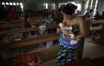 Oluja na Filipinima izazvala preveremene porođaje / Foto: Reuters
