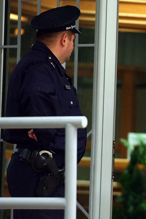 Policija