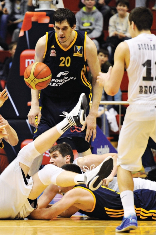 Boban Marjanović je  nezaustavljiv u Srbiji