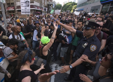 Protesti širom Amerike zbog smrti Trejvona Martina Foto: Reuters