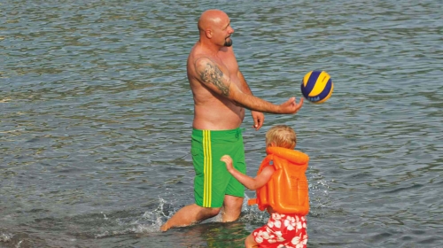 Ovoga puta bez ženskog društva