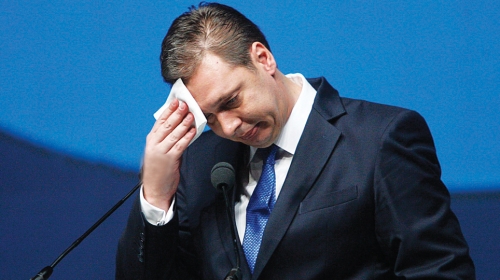 Od Zvezde ostali samo dugovi: Vučić
