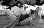 Mik Džeger i Džeri Hol 1987. godine